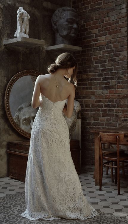 Tova - model niedostępny do przymiarki.